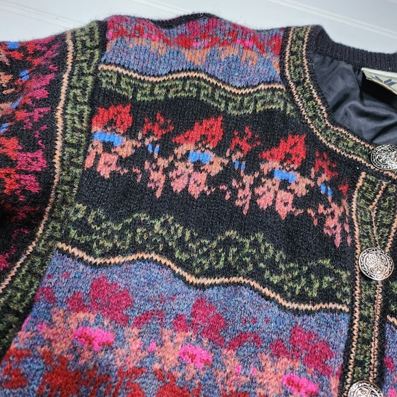 Icelandic Design | Vibrant Wool Button Up Sweater Coat AS-IS | Med/Large - Picture 7 of 12